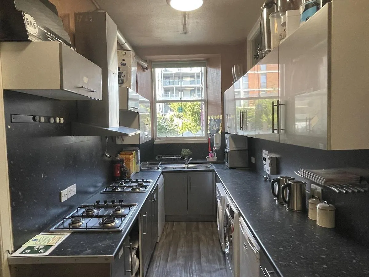 The Kingsview Townhouse - Boutique Hostel Edimburgo
