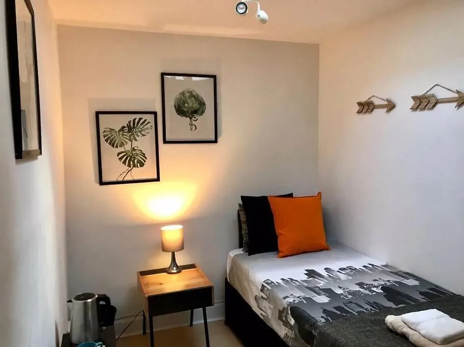 The Kingsview Townhouse - Boutique Hostel Edimburgo 0*,