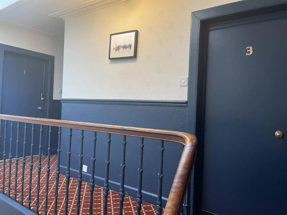 The Kingsview Townhouse - Boutique Hostel Edimburgo Reino Unido