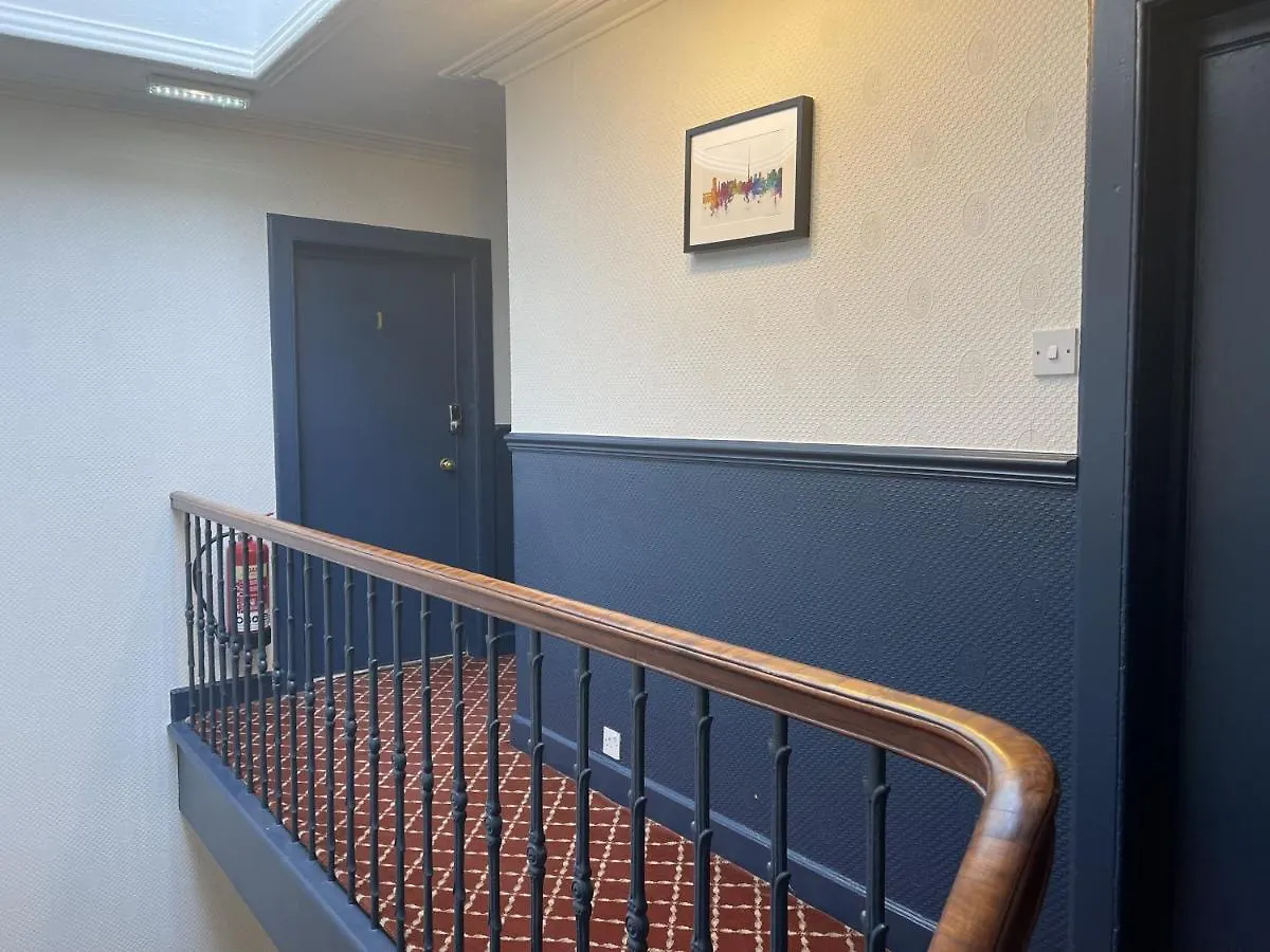 The Kingsview Townhouse - Boutique Hostel Edimburgo
