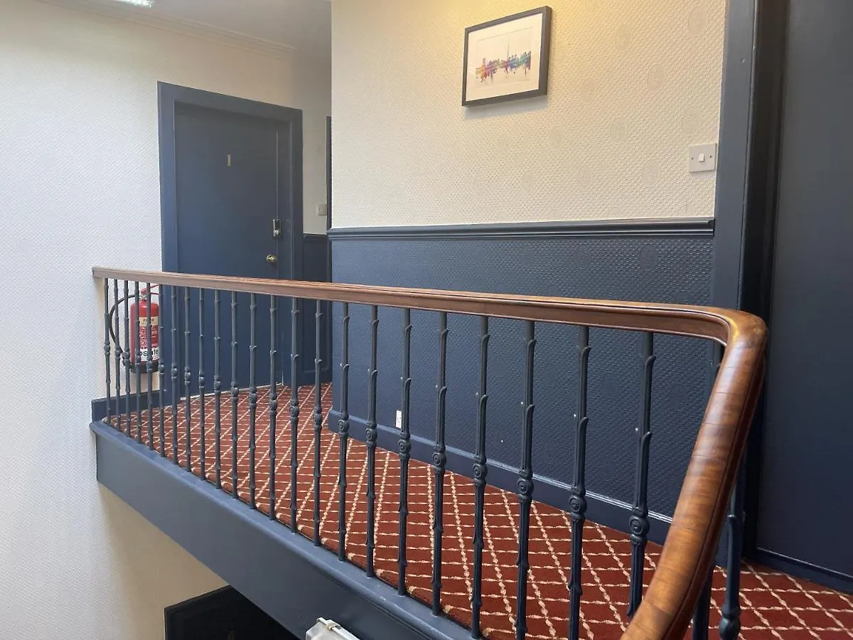 The Kingsview Townhouse - Boutique Hostel Edimburgo