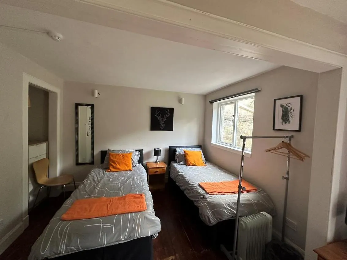 The Kingsview Townhouse - Boutique Hostel Edimburgo
