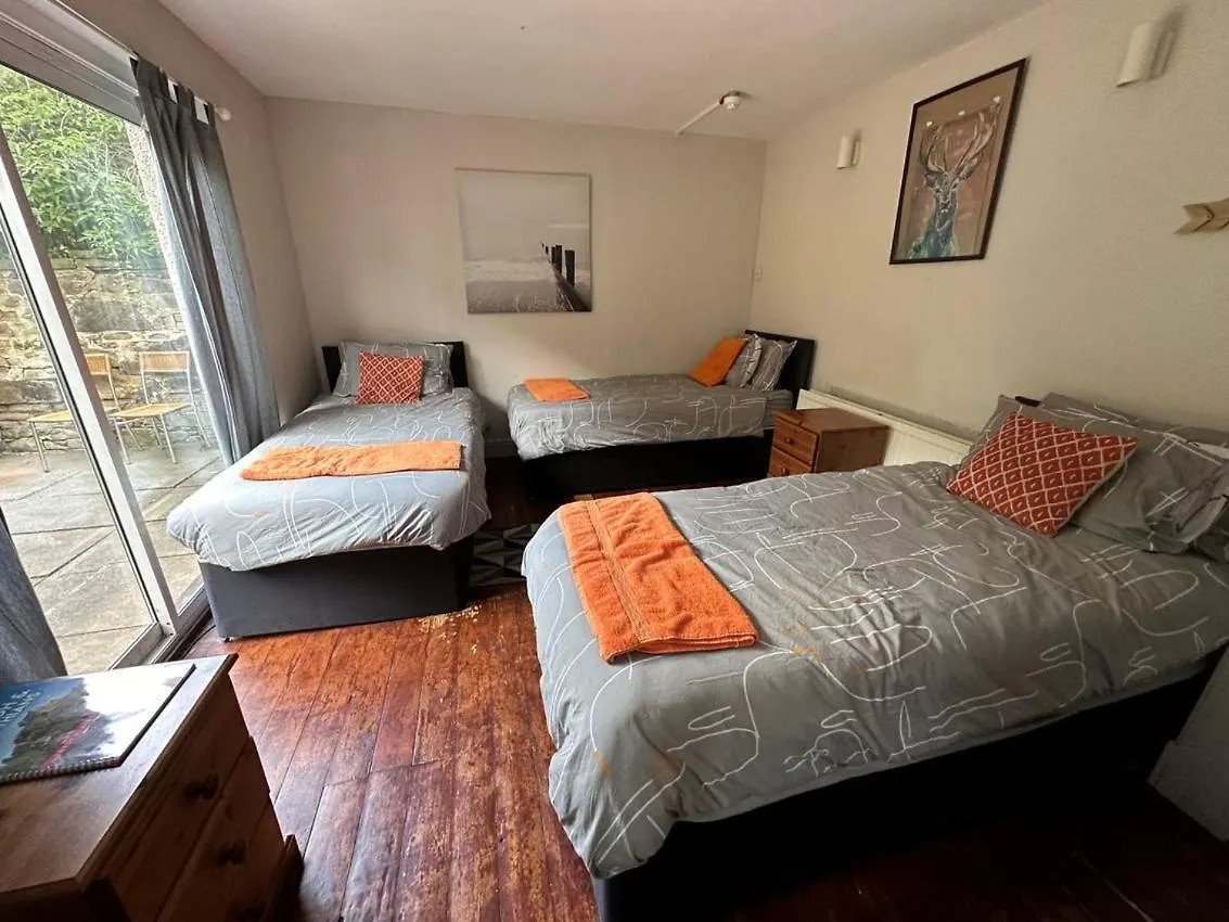 The Kingsview Townhouse - Boutique Hostel Edimburgo