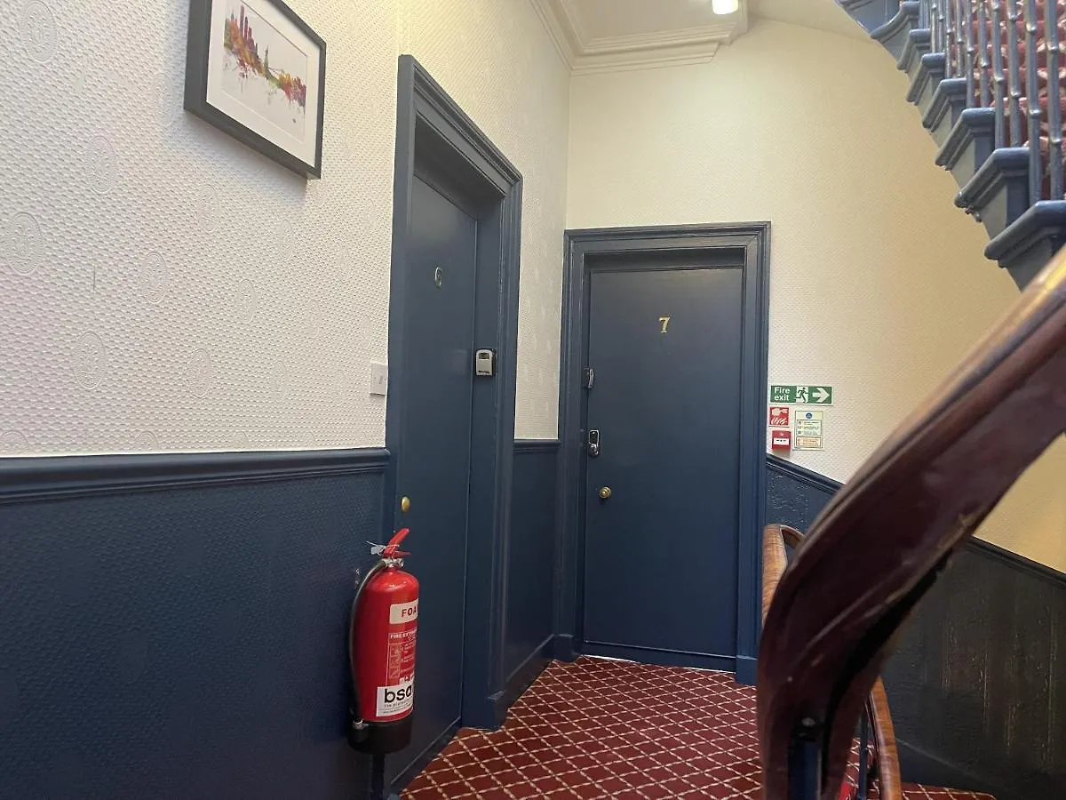 The Kingsview Townhouse - Boutique Hostel EDI