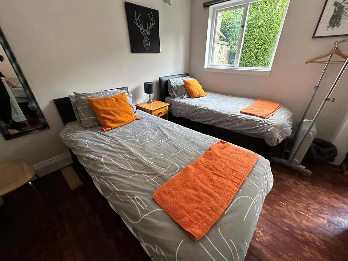 The Kingsview Townhouse - Boutique Hostel EDI Großbritannien