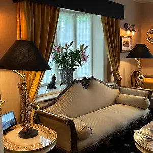 https://chester-house-guest-house.hotelsin-chester.com