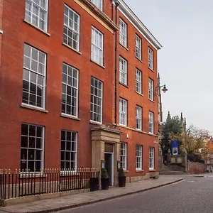 https://lace-market.hotelsin-nottingham.com