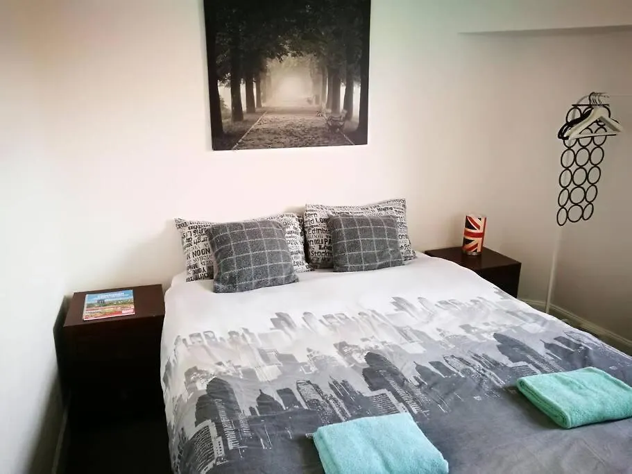 The Kingsview Townhouse - Boutique Hostel Edynburg